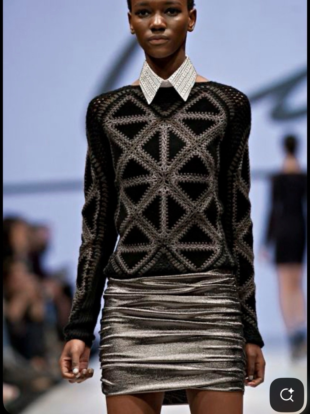 Line knit-wear Geometric Sweater Dress with leather patches